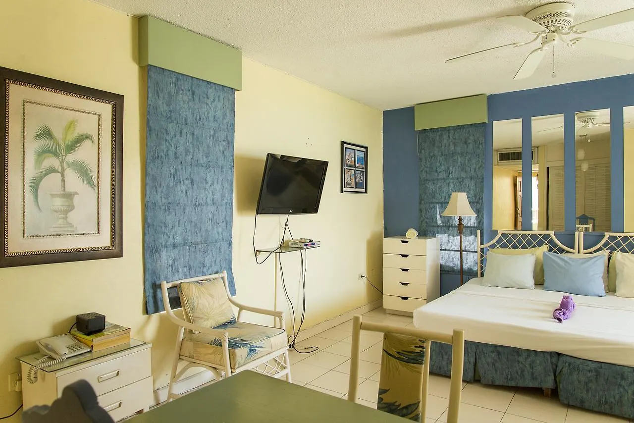 Hipstrip Beach Studio @ Montego Bay Club Resort Giamaica